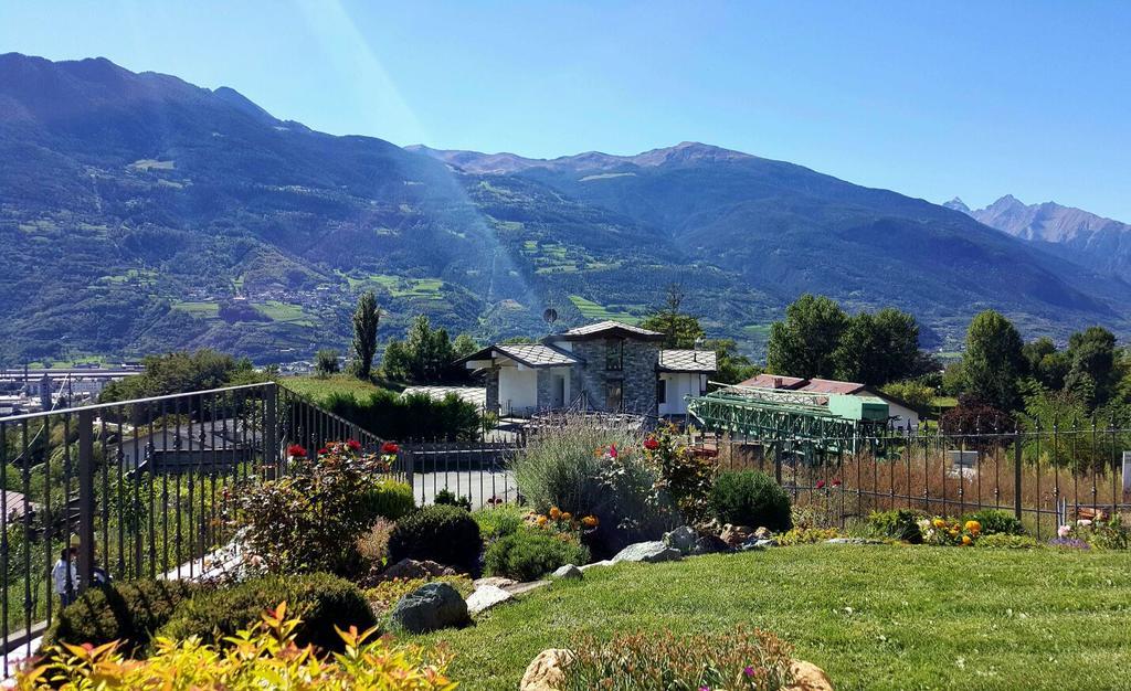 Appartamento Fleur Des Neiges Aosta Room photo
