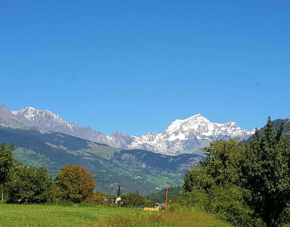 Appartamento Fleur Des Neiges Aosta Room photo